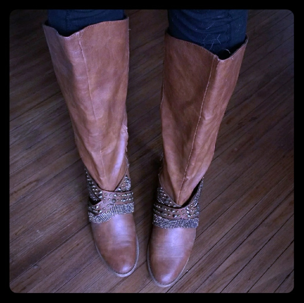 Not Rated boots